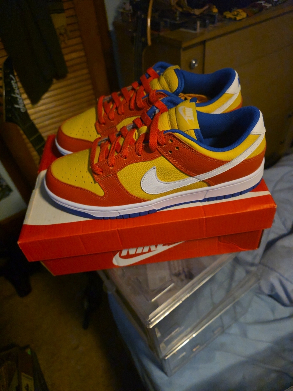 Nike Adults Size 9.5. Low -Dunk Sneakers in Yellow, Red & Blue (Bart Simpsons).